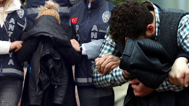 ''Kocam evde yok'' diyerek tuzağa düşürdüler