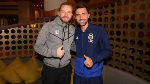 Kadlec eski takımı Fenerbahçe'yi ziyaret etti