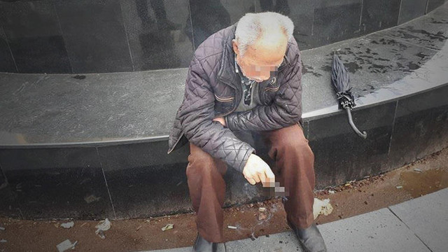 Birliktelik teklif edip yaşlı adamı dolandırdılar