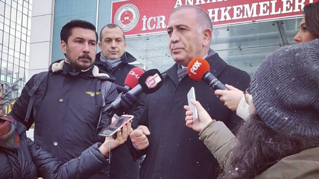 Gürsel Tekin: ''Vatandaş icralık oldu''