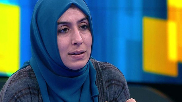 Cemile Bayraktar: ''Şu an yaşadıklarımın 28 Şubat'tan farkı yok''