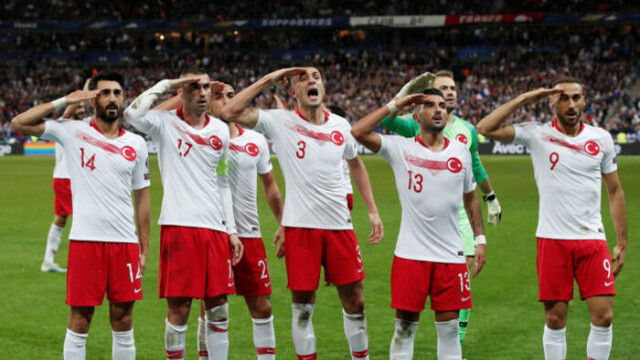 UEFA, A Milli Takım'ın 'asker selamı' için soruşturma başlattı
