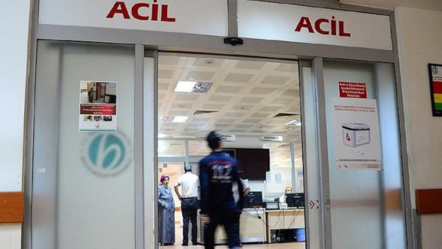 İlaç yazmayan doktorun boğazını jiletle kesti !