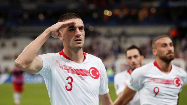 Mauricio Sarri'den Merih Demiral'ın asker selamıyla ilgili açıklama!