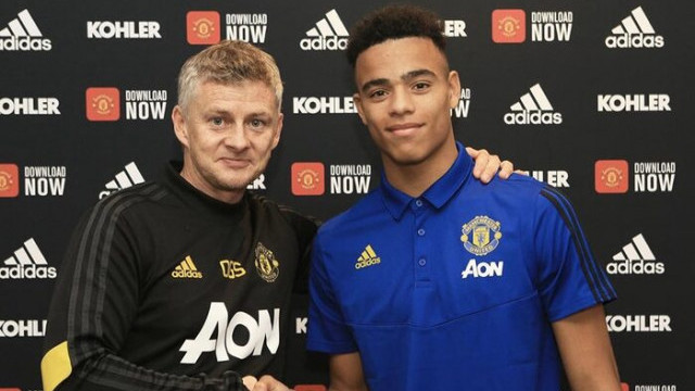 Manchester United Mason Greenwood'un sözleşmesini 2023'e kadar uzattı