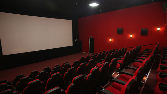 Sinema salonlarında yeni dönem başlıyor