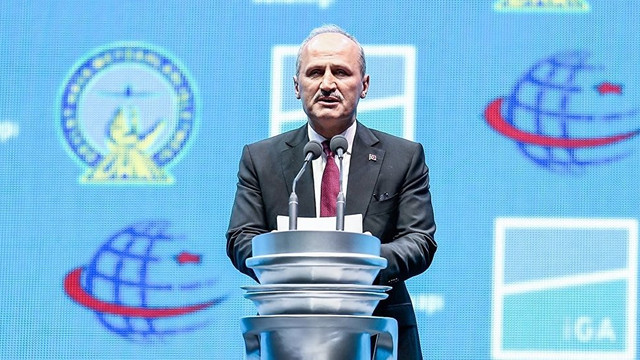Bakan'dan Ekrem İmamoğlu'na ihale yanıtı