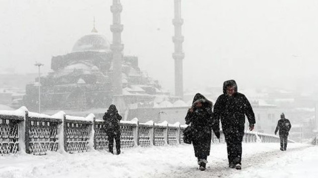 İstanbul'a kar yağacak mı ? Meteoroloji'den flaş açıklama