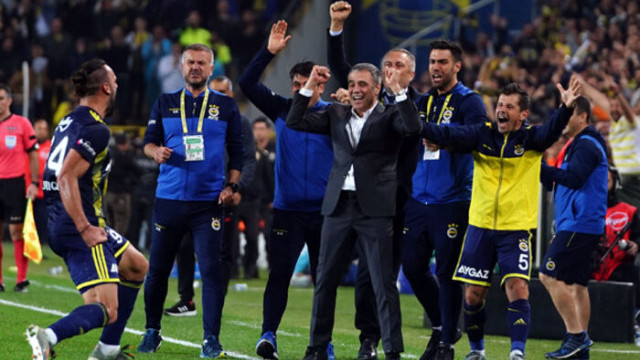 Fenerbahçe'de Vedat Muriqi, gol sayısını 5'e çıkardı