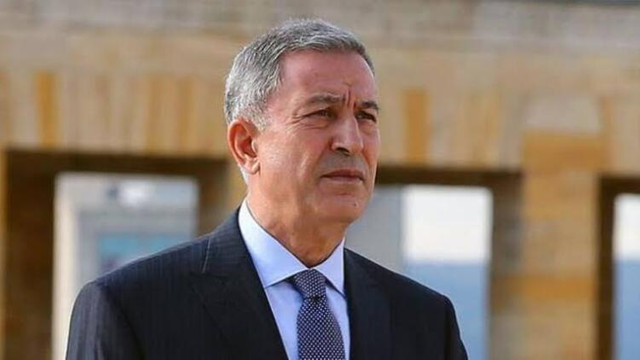 Bakan Akar'dan çok sert sözler: Alçaklığın dibidir !