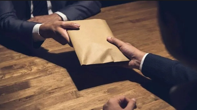 Gümrükçülere rüşvet operasyonu: Çok sayıda gözaltı var