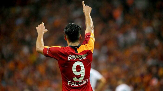 'Falcao'yu almayın diye bağırdım'