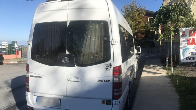 İstanbul'da öğrenci servisine silahlı saldırı