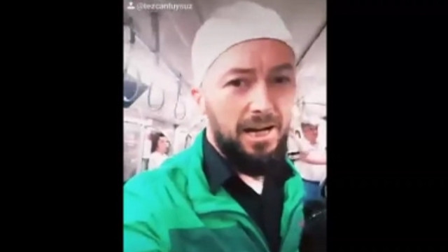 İstanbul metrosunda ilahi okuyup video çekti