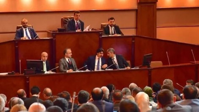 İmamoğlu'nun en zorlu sınavı ! AK Parti ve CHP'den açıklama geldi