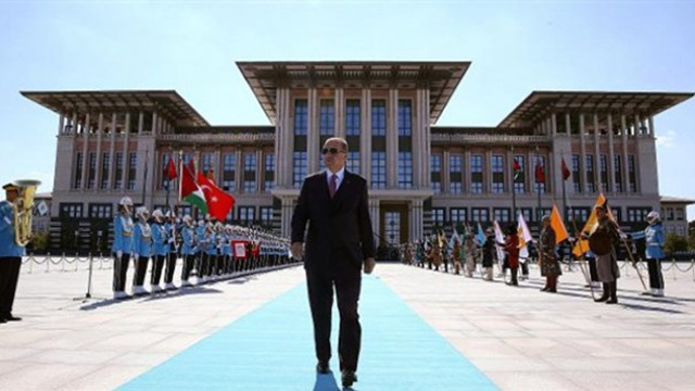 Cumhurbaşkanlığı'nda toplantı ücretleri de zamlandı