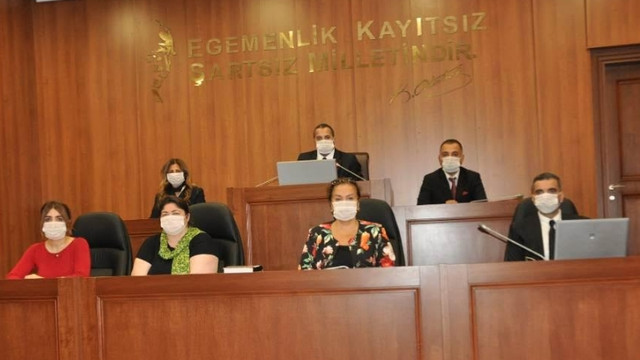 Kartal Belediye Meclisi, Lösemiye Maske ile Dikkat Çekti