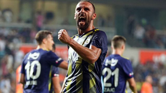 Fenerbahçe'den Vedat Muriqi açıklaması