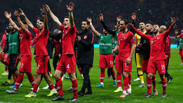 A Milli Takım'da 9 isim kadrodan çıkarıldı