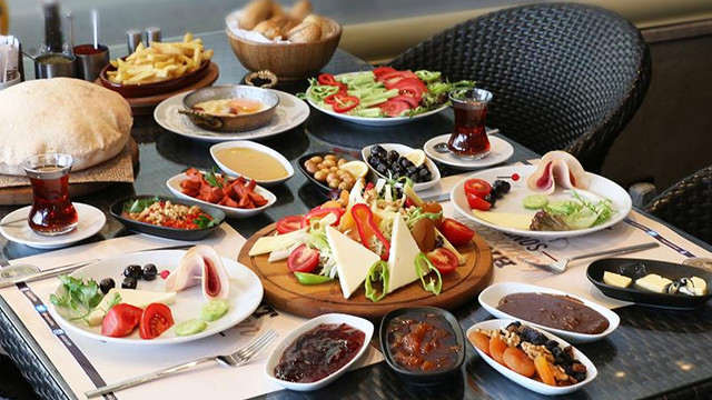 Erzurum Serpme Kahvalti Kuymak Erzurum Portali Erzurum H