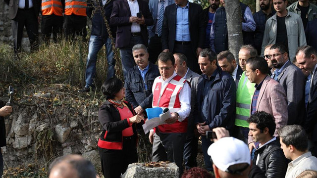 İmamoğlu'ndan 2 bakana çok sert tepki