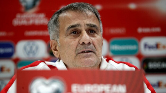 Şenol Güneş fena patladı! ''Ben korkağın tekiyim zaten!''