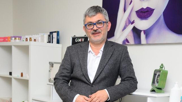Lise çağında dudak dolgusundan uzak durun