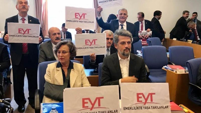Bütçe görüşmelerinde EYT protestosu