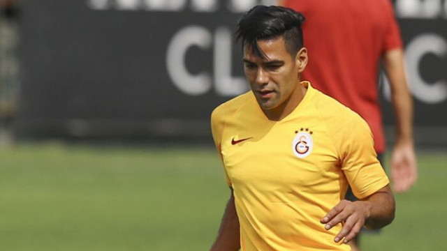 Ahmet Bulut'tan Falcao açıklaması: Para için olsaydı Çin'e ya ABD'ye giderdi