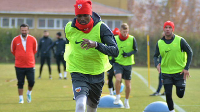 Mensah'tan Fenerbahçe açıklaması