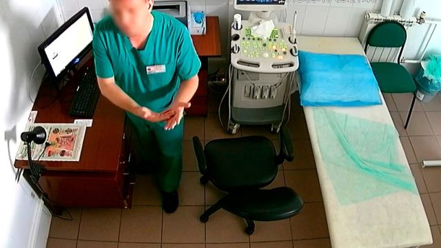 Doktorun gizli kamera rezaleti ! Görüntüleri cinsel içerikli sitelere atmış