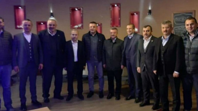 Cumhuriyet Başsavcısı AK Partililerle yemekte