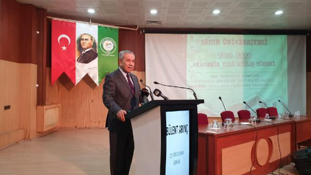 ''KHK faciadır'' diyen Bülent Arınç'tan eleştirilere yanıt