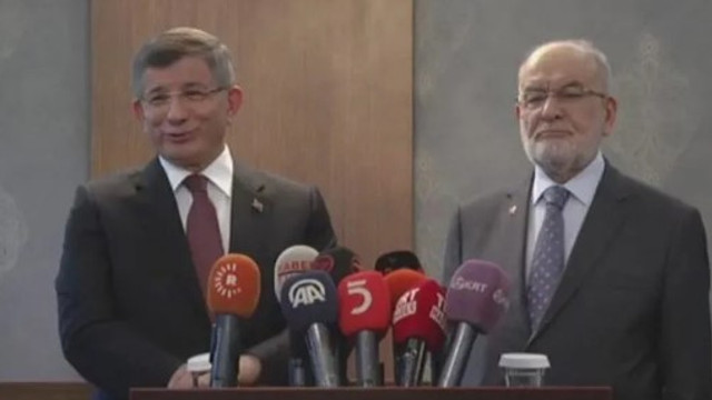 Ahmet Davutoğlu'ndan yeni parti açıklaması