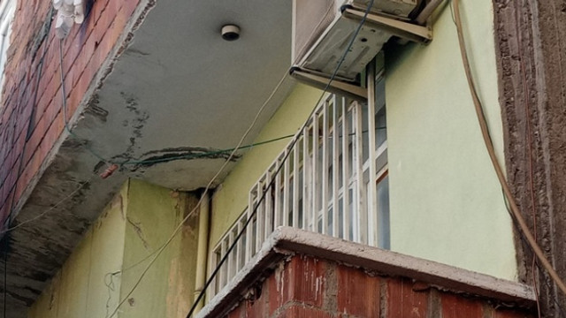 Dehşet evi! Uyuyan babasını boğazını keserek öldürdü