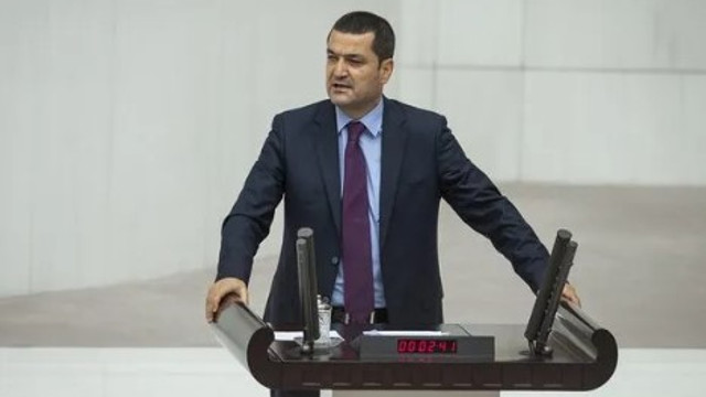 TBMM'de Zazaca tartışması ! Tepki göstermek için...