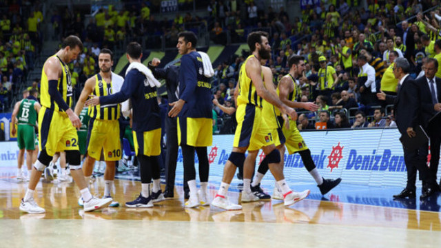 Türk takımları Euroleague'de 2'de 2 yaptı
