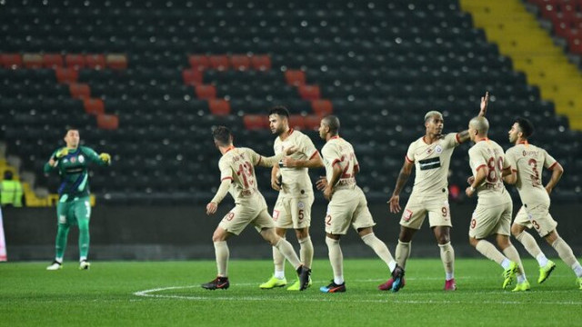 Ömer Bayram ve Feghouli bu sezon ilk kez gol sevinci yaşadı