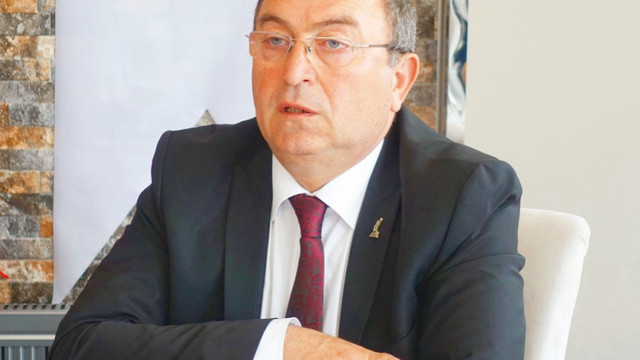 CHP'li başkan tasarrufla AK Partili başkanın borcunu ödedi
