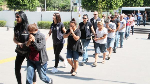 Antalya'da akılalmaz vurgun ! ''Leylek bağırsağı ve ceylan derisi aldım''