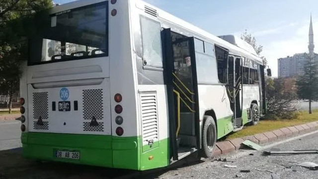 Özel halk otobüsünde dehşet: Yaralılar var!