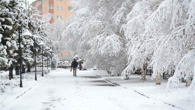 Kar, yağmur, soğuk... Meteoroloji'den yeni uyarı geldi