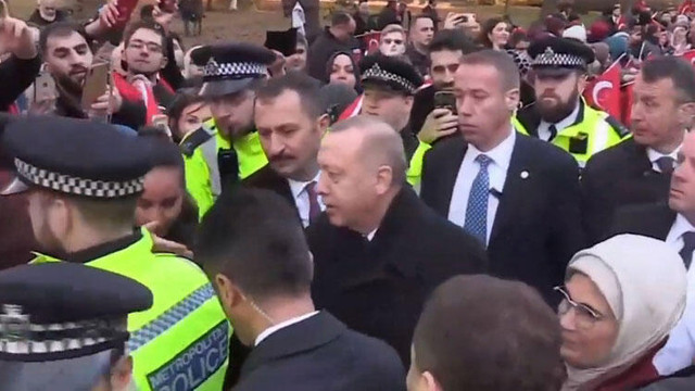 Londra'da Erdoğan'a coşkulu karşılama