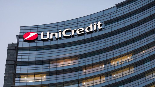 İtalyan bankası 8 bin işçi çıkaracak