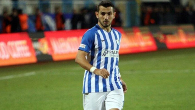 Emrah Başsan'dan küfreden taraftara tepki