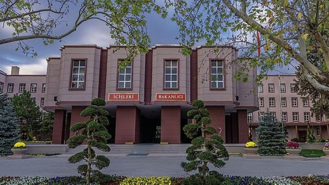 İçişleri Bakanlığı açıkladı: Sınır dışı edildiler !