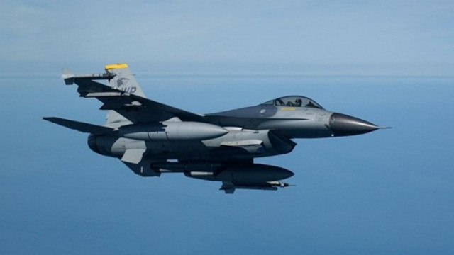 ABD'ye ait F-16 düştü