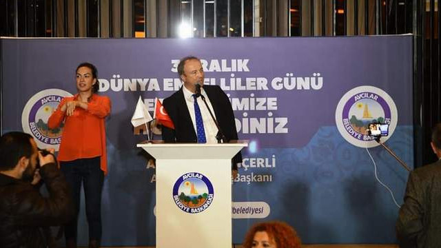 Turan Hançerli engelli bireyler ve aileleriyle buluştu
