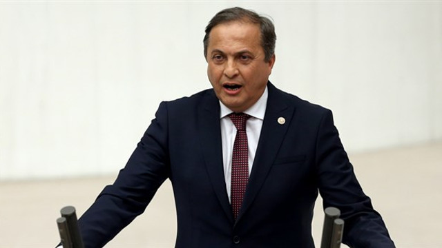 AK Parti'den CHP'ye geçen belediyelere icra kıskacı