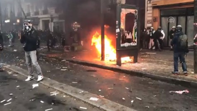 Bakanlık'tan o ülkeye seyahat uyarısı: Dikkatli olun